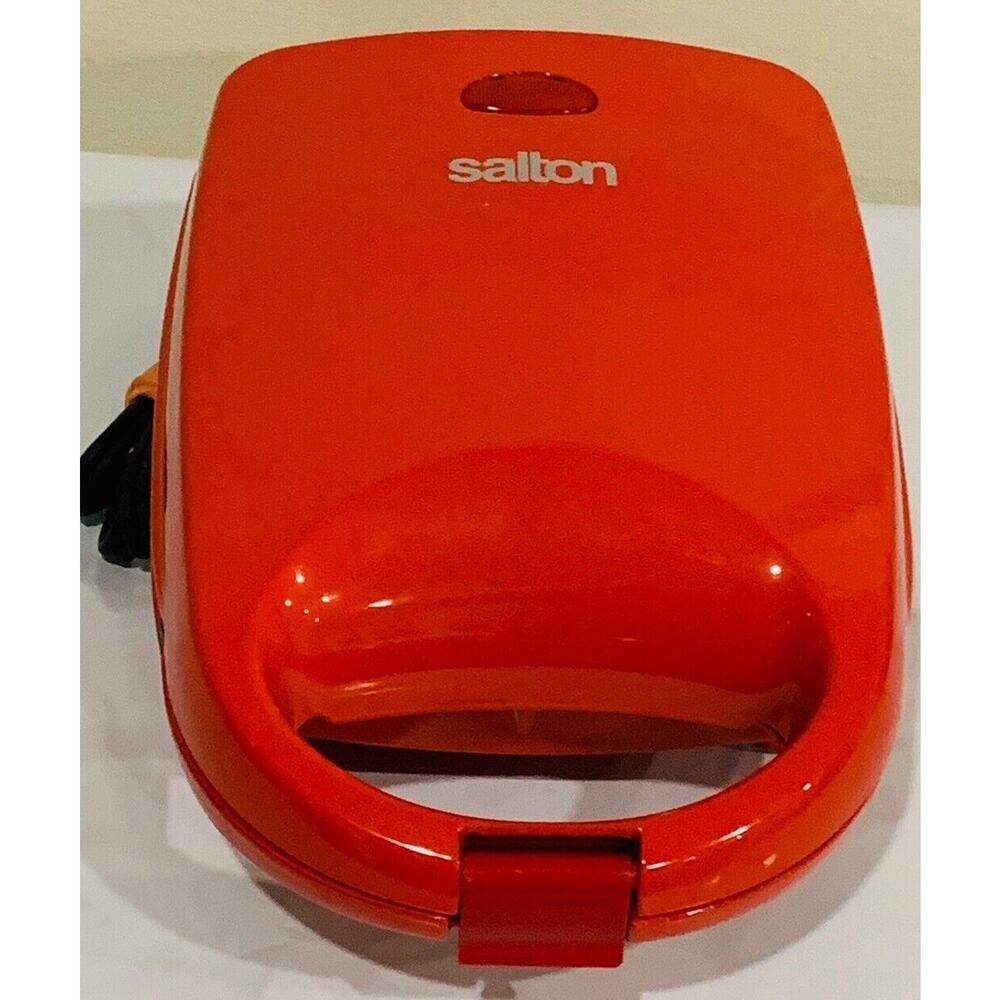 Salton Bowl Waffle Cup Maker Deserts Ice Cream Fruit Cups Taco Bowls Red